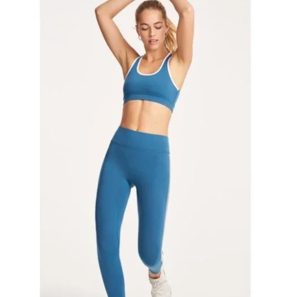 All Access Sports Bra and Leggings Set
